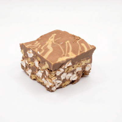 Signature Slices - Kinder Bueno Rocky Road